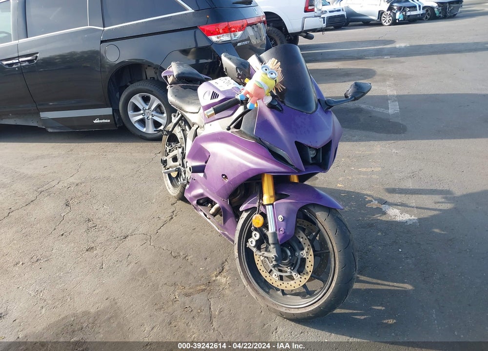 2022 YAMAHA YZFR7 VIN: JYARM38Y2NA001218