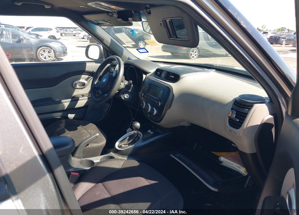 2018 KIA SOUL VIN: KNDJN2A20J7546260