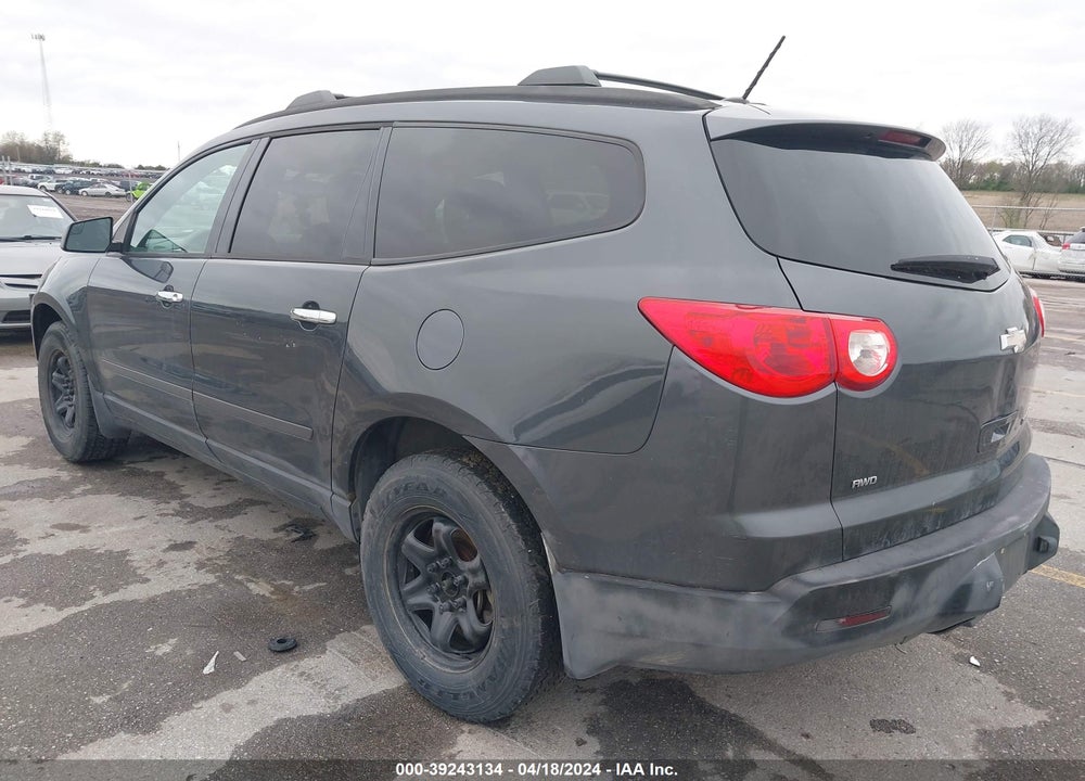 2011 CHEVROLET TRAVERSE LS VIN: 1GNKVFED6BJ305399