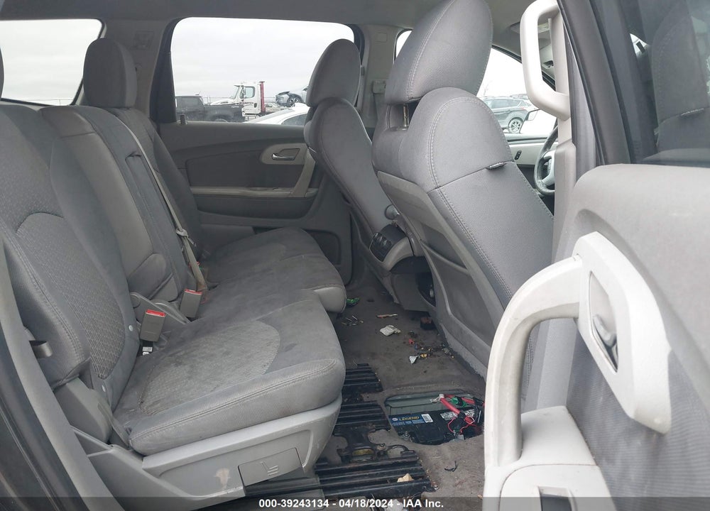 2011 CHEVROLET TRAVERSE LS VIN: 1GNKVFED6BJ305399