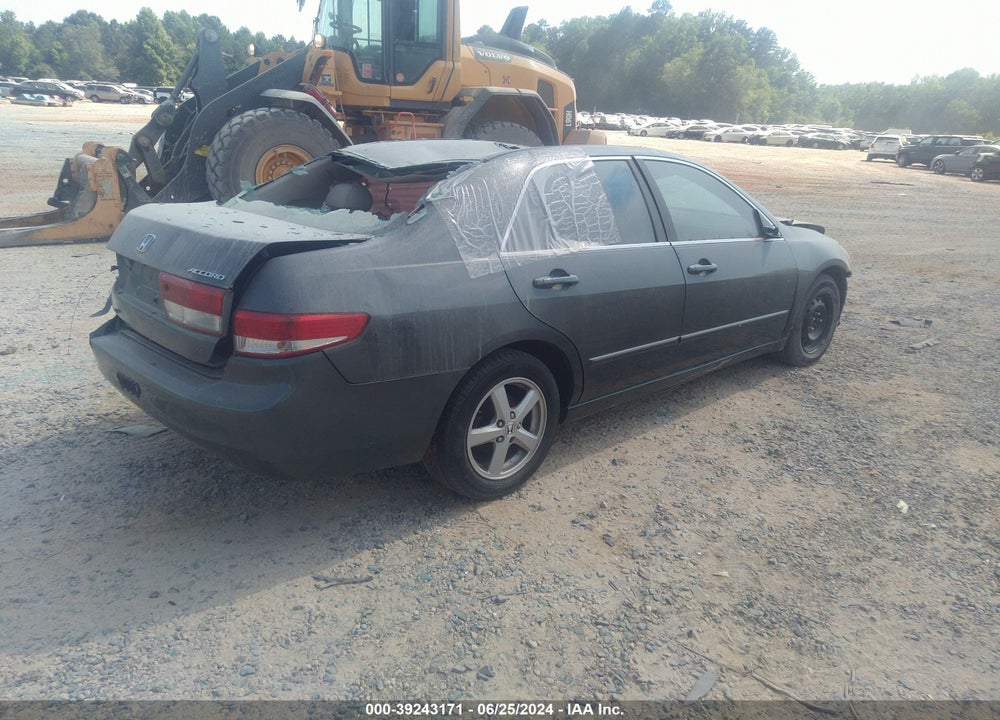 2004 HONDA ACCORD 2.4 EX VIN: 1HGCM56884A036449