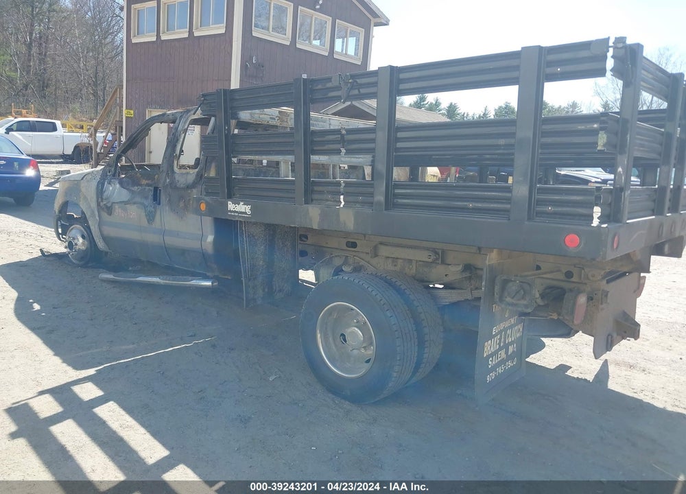 2011 FORD F-350 CHASSIS XL VIN: 1FD8X3H63BEB92315
