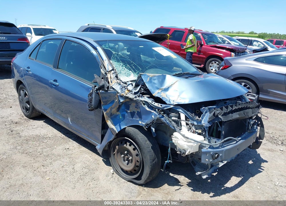 2012 TOYOTA YARIS VIN: JTDBT4K31C1418385