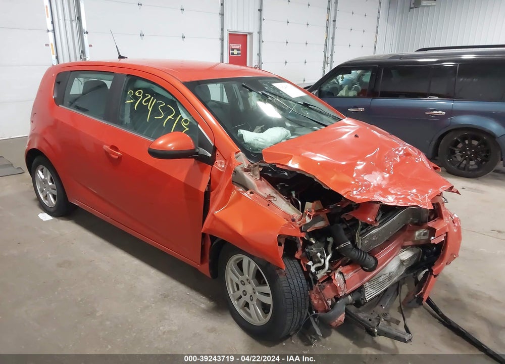 2013 CHEVROLET SONIC LT AUTO VIN: 1G1JC6SB6D4130501