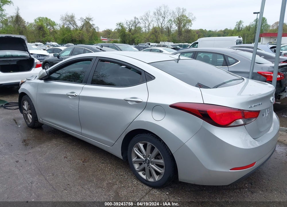 2015 HYUNDAI ELANTRA SE VIN: 5NPDH4AE3FH608439