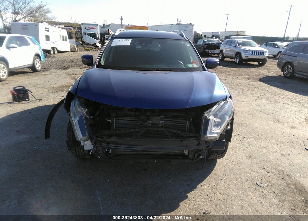 2019 NISSAN ROGUE SV VIN: JN8AT2MT9KW502876