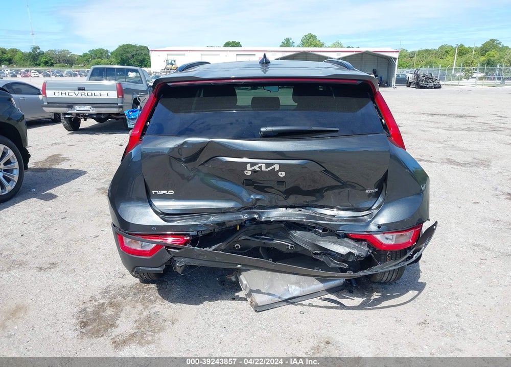 2024 KIA NIRO EX VIN: KNDCR3LE9R5157327