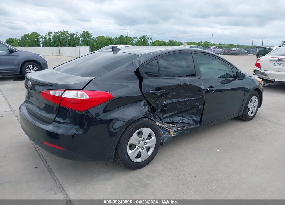 2015 KIA FORTE LX VIN: KNAFK4A68F5419625
