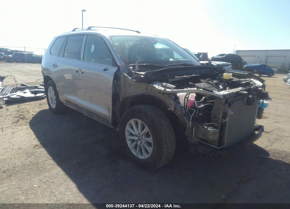 2024 TOYOTA GRAND HIGHLANDER XLE VIN: 5TDAAAB55RS020125