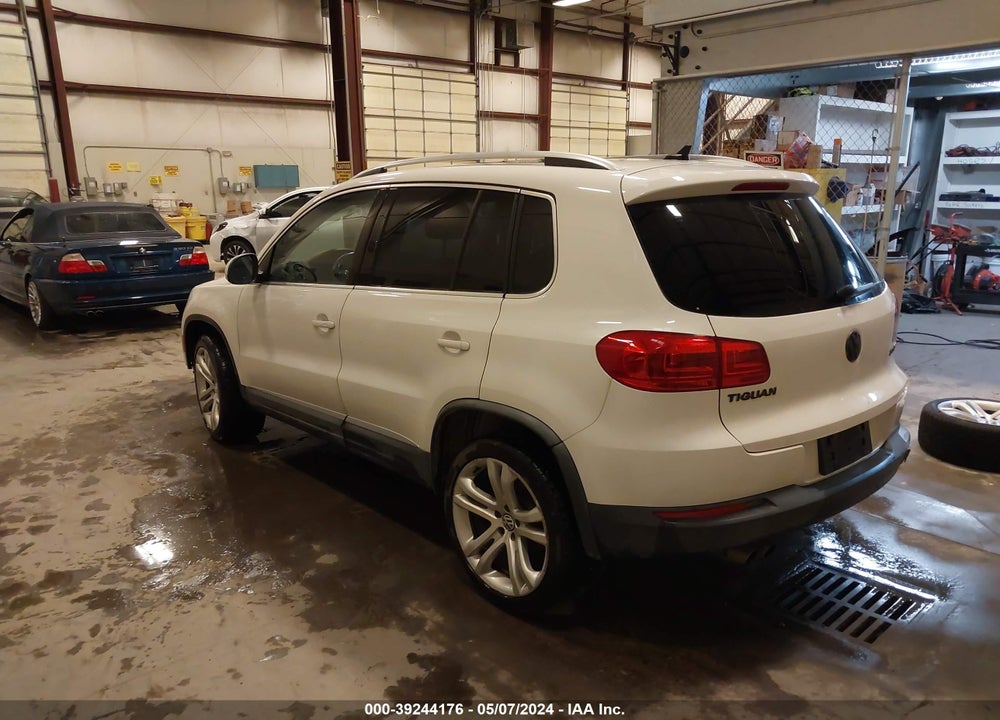 2012 VOLKSWAGEN TIGUAN SEL VIN: WVGAV7AX0CW600878