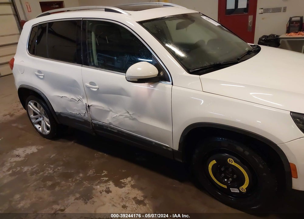 2012 VOLKSWAGEN TIGUAN SEL VIN: WVGAV7AX0CW600878