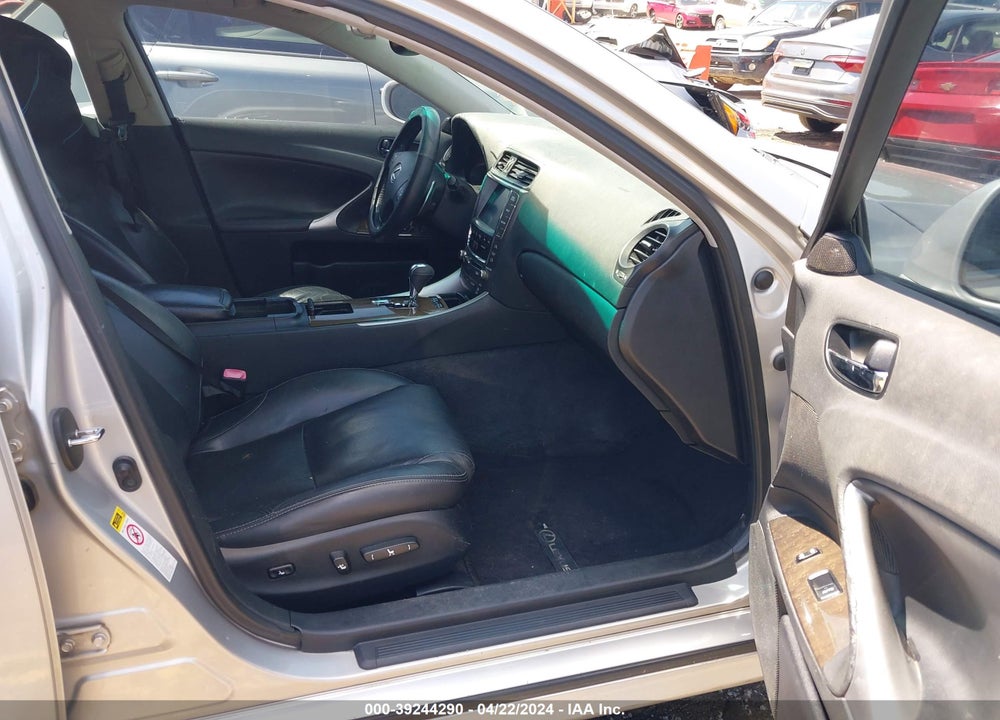 2010 LEXUS IS 250 VIN: JTHBF5C27A5124738