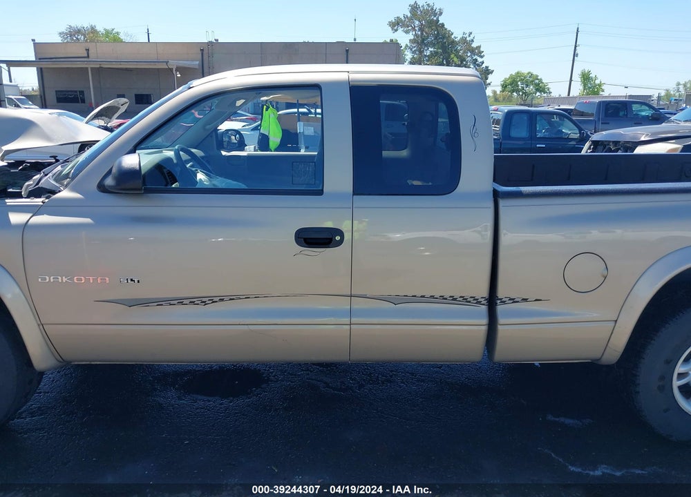 2002 DODGE DAKOTA VIN: 1B7GL42N42S698190