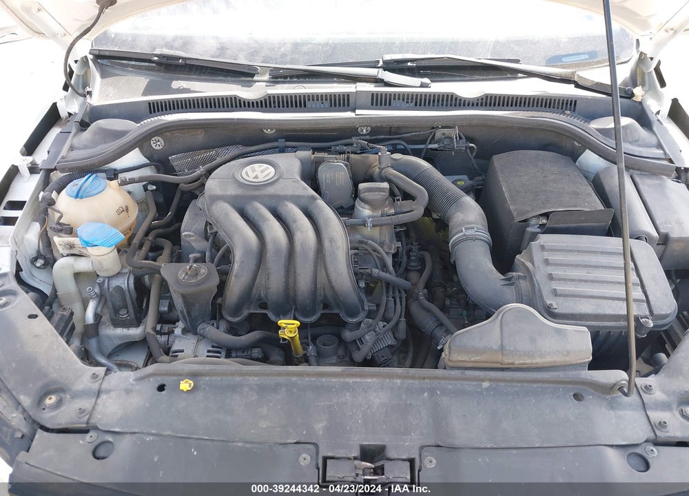 2014 VOLKSWAGEN JETTA 2.0L S VIN: 3VW2K7AJ6EM436484