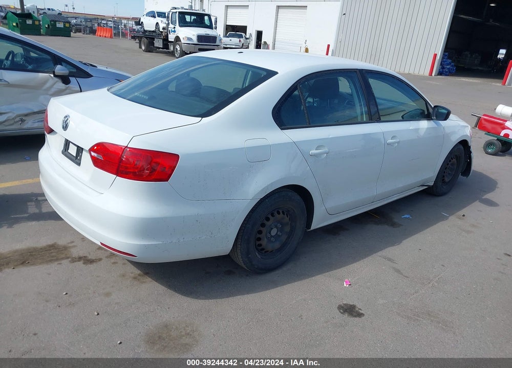 2014 VOLKSWAGEN JETTA 2.0L S VIN: 3VW2K7AJ6EM436484