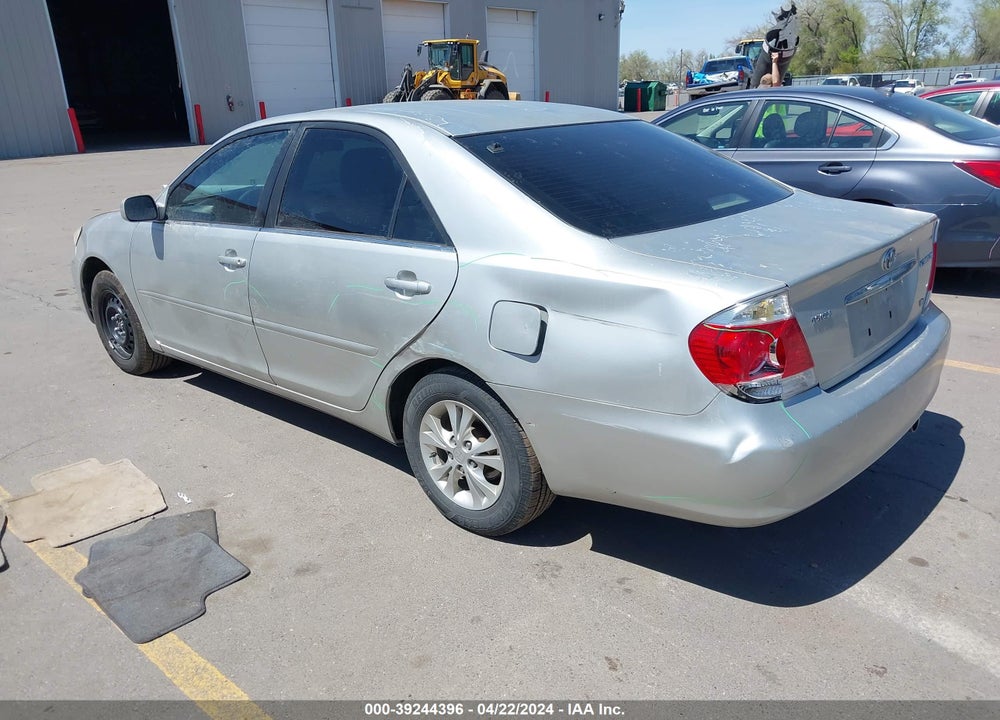 2005 TOYOTA CAMRY LE V6 VIN: 4T1BF30K35U595268