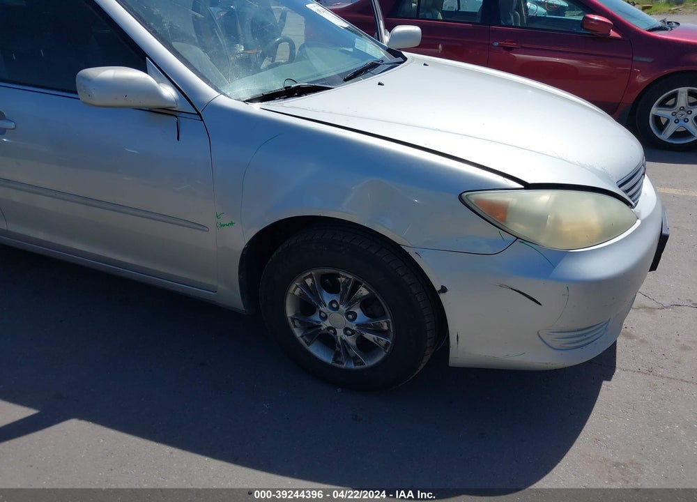 2005 TOYOTA CAMRY LE V6 VIN: 4T1BF30K35U595268