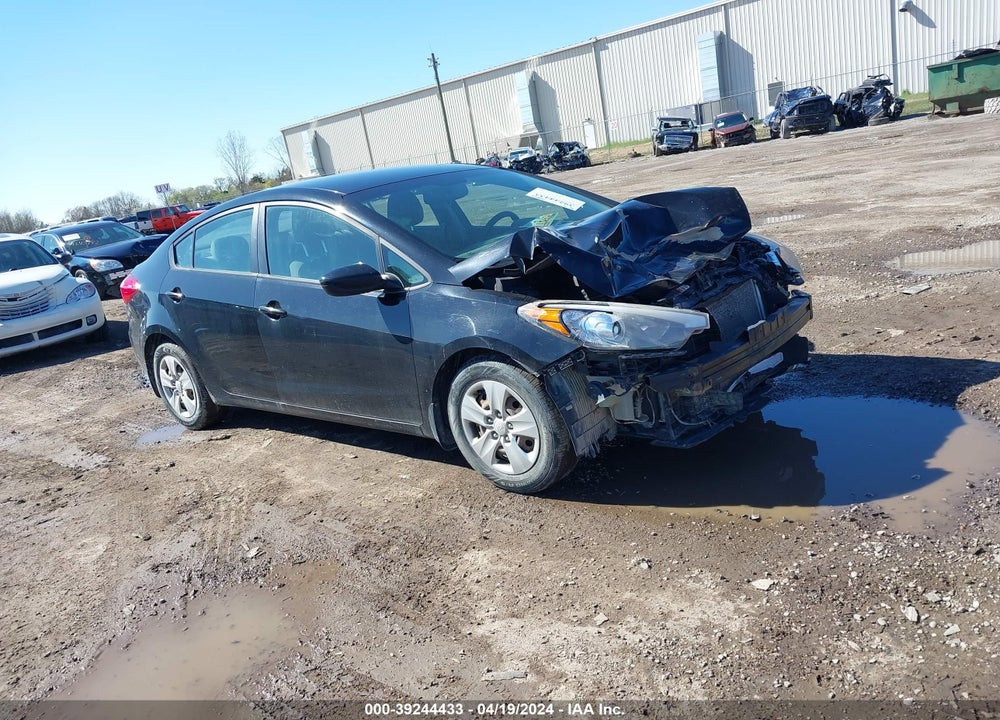 2015 KIA FORTE LX VIN: KNAFK4A64F5340386