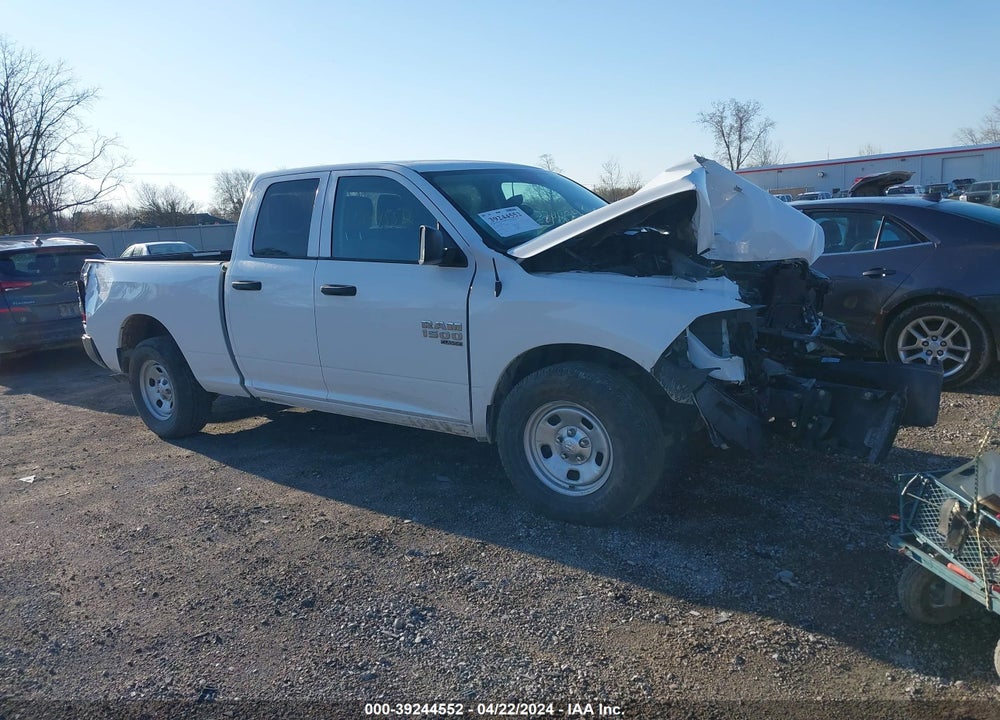 2019 RAM 1500 CLASSIC TRADESMAN QUAD CAB 4X2 6'4 BOX VIN: 1C6RR6FG9KS609140