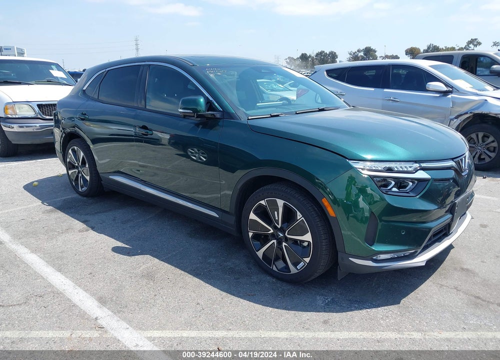 2023 VINFAST VF 8 PLUS VIN: RLLV1AFA2PH001841