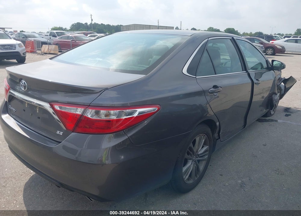 2017 TOYOTA CAMRY SE VIN: 4T1BF1FK9HU680549