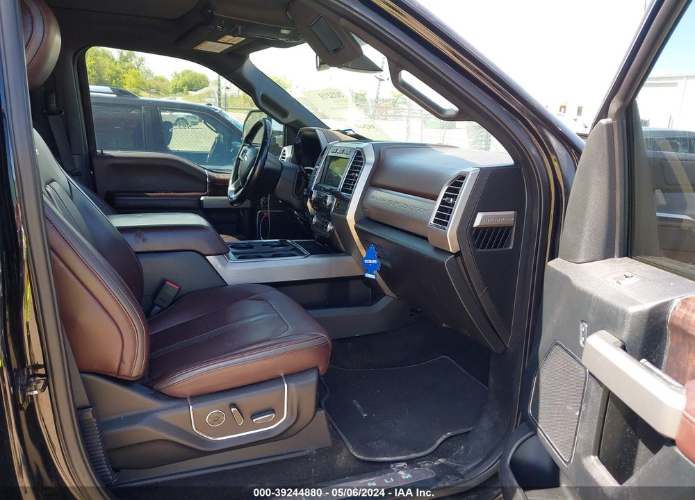 2017 FORD F-250 PLATINUM VIN: 1FT7W2BT0HEE63240