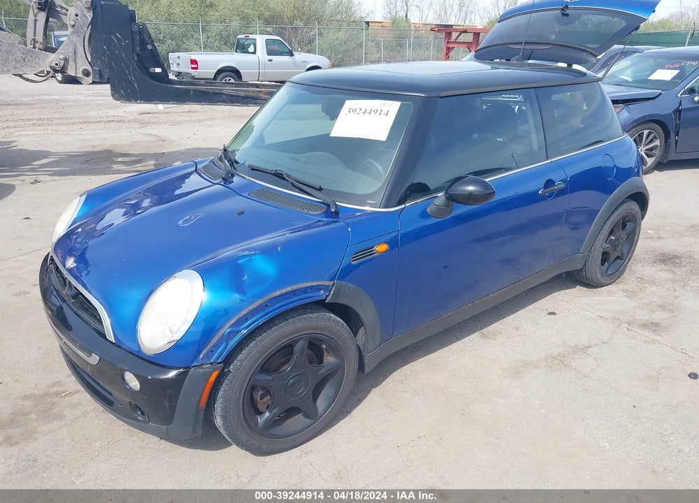 2006 MINI COOPER VIN: WMWRC33516TK68177