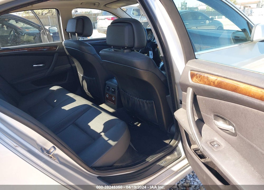 2010 BMW 528I XDRIVE VIN: WBANV1C55AC158450