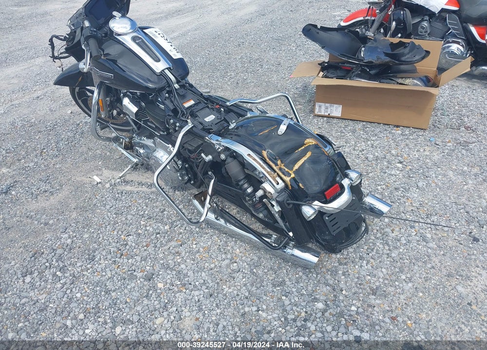 2022 HARLEY-DAVIDSON FLHX VIN: 1HD1KBC15NB616110