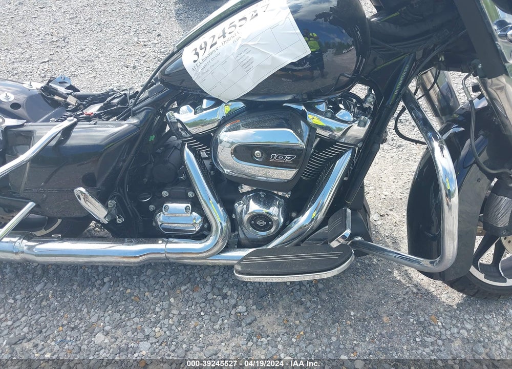 2022 HARLEY-DAVIDSON FLHX VIN: 1HD1KBC15NB616110