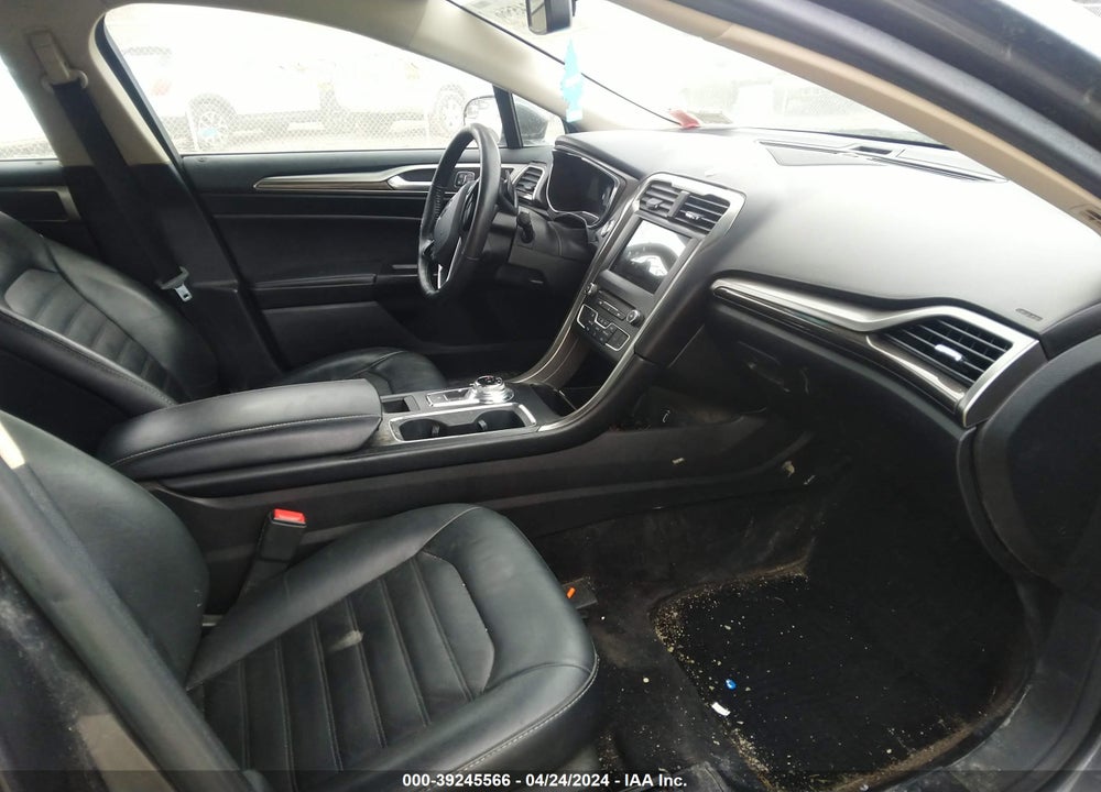 2017 FORD FUSION SE VIN: 3FA6P0H95HR243460