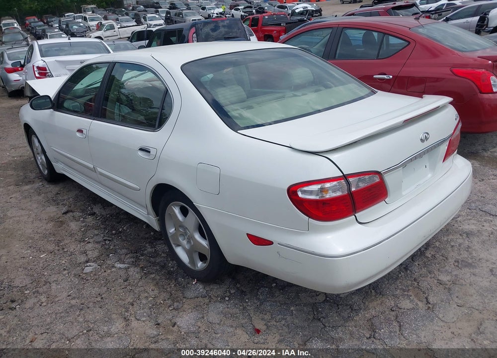 2001 INFINITI I30 TOURING VIN: JNKCA31A71T003138