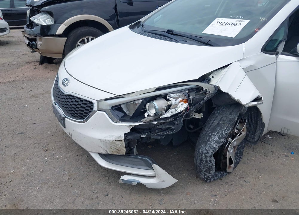 2015 KIA FORTE LX VIN: KNAFX4A61F5324695