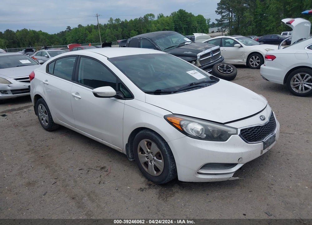 2015 KIA FORTE LX VIN: KNAFX4A61F5324695