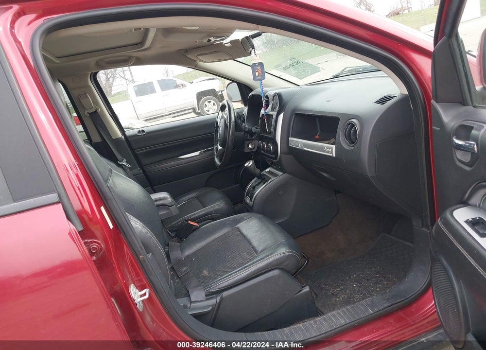 2015 JEEP COMPASS LATITUDE VIN: 1C4NJDEB9FD358039