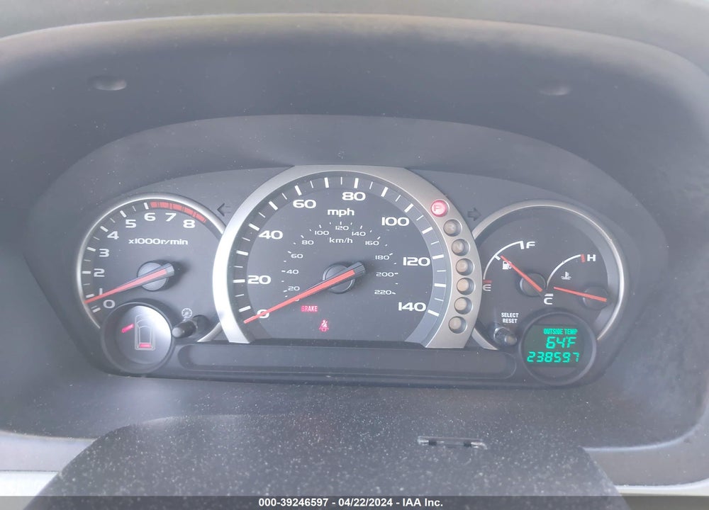 2004 HONDA PILOT EX-L VIN: 5FNYF18544B010223