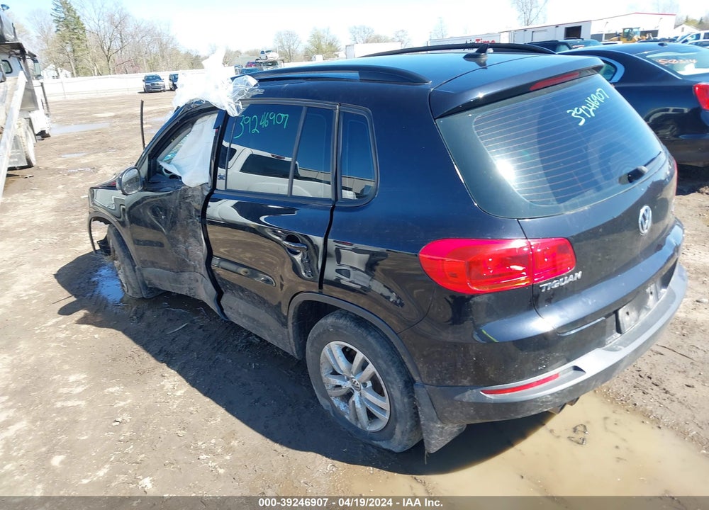 2017 VOLKSWAGEN TIGUAN 2.0T S VIN: WVGBV7AX4HW510239