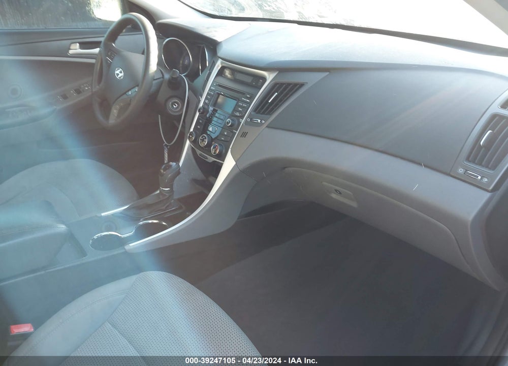 2014 HYUNDAI SONATA GLS VIN: 5NPEB4AC6EH905479