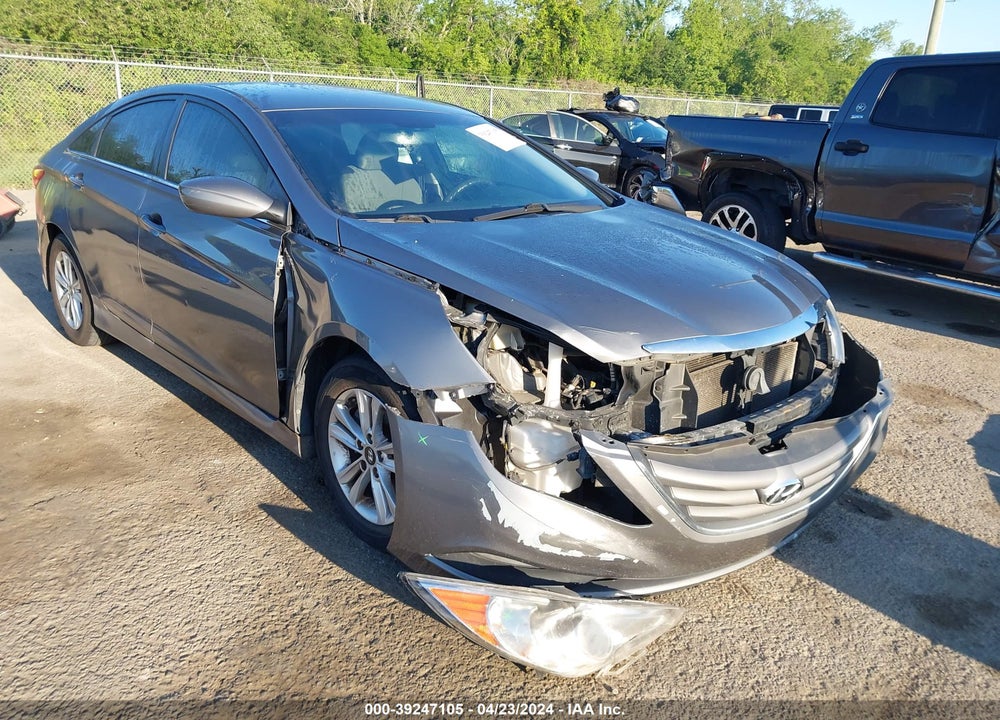 2014 HYUNDAI SONATA GLS VIN: 5NPEB4AC6EH905479
