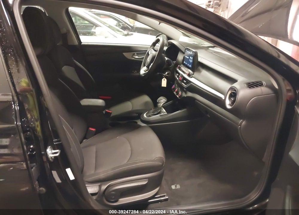 2023 KIA FORTE LXS VIN: 3KPF24AD9PE517599