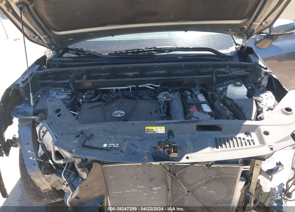 2021 TOYOTA HIGHLANDER LE VIN: 5TDBZRBHXMS546412