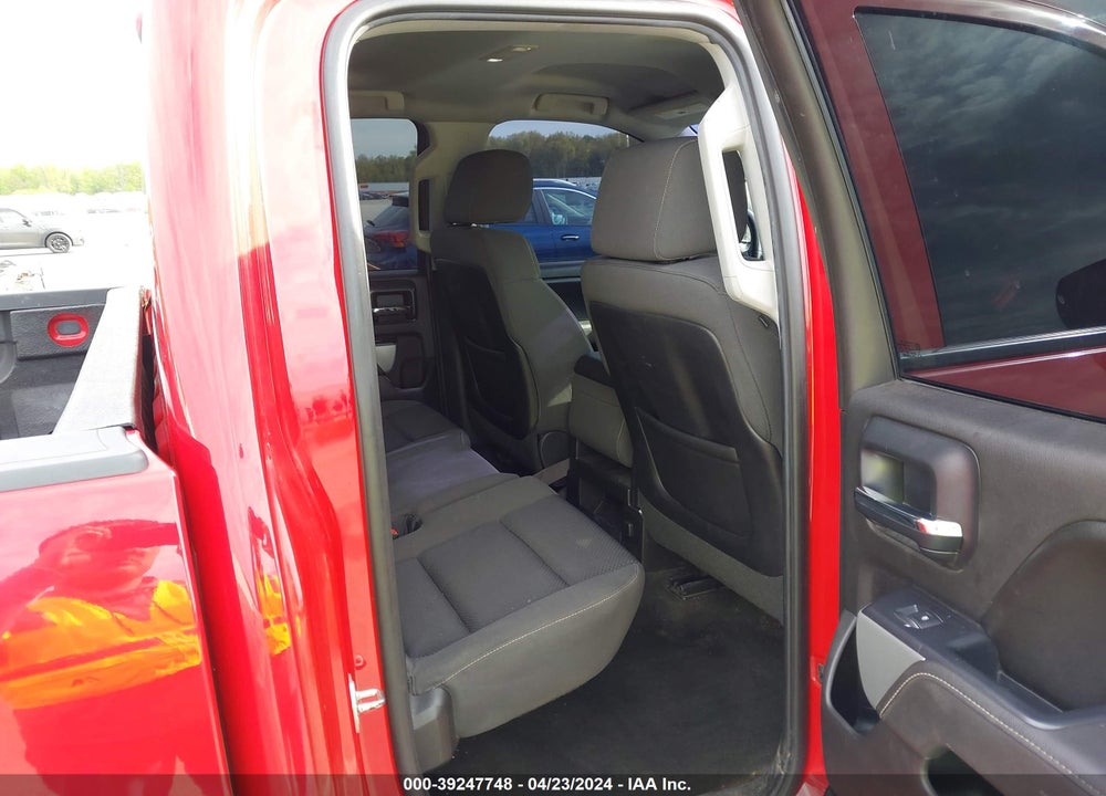 2015 CHEVROLET SILVERADO 1500 2LT VIN: 1GCVKRECXFZ172158