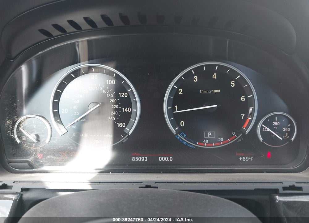 2013 BMW 750LI VIN: WBAYE8C56DD133738