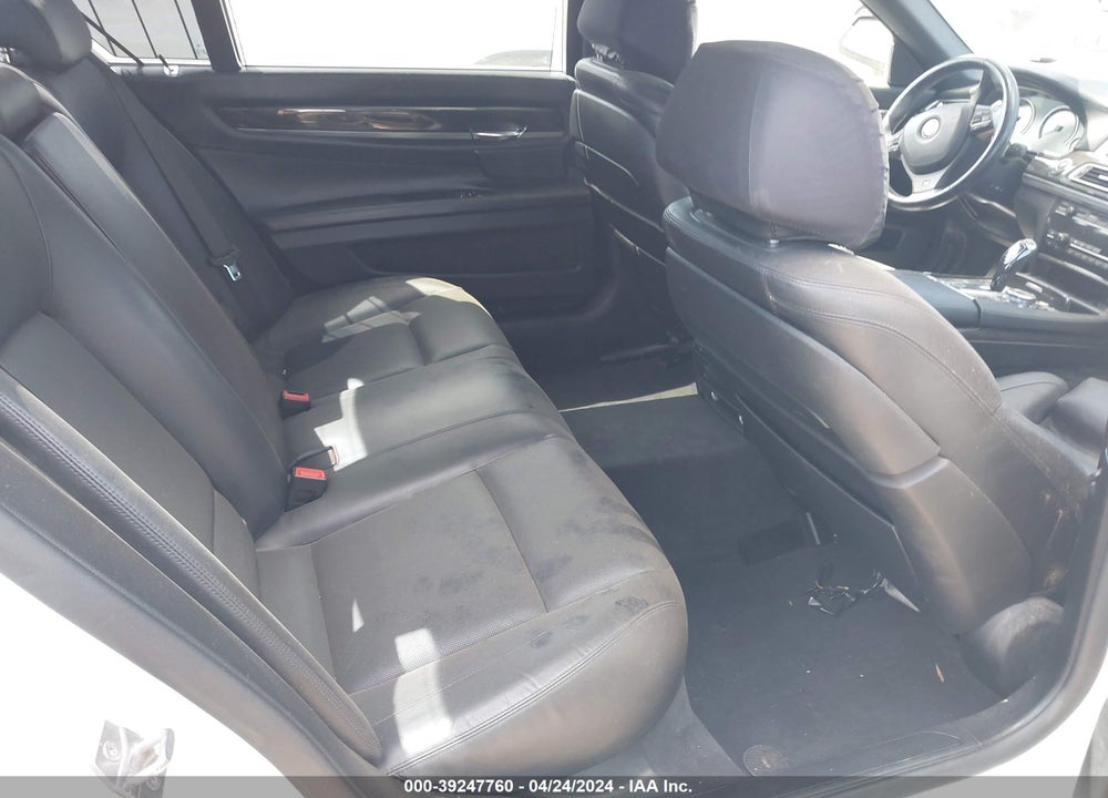 2013 BMW 750LI VIN: WBAYE8C56DD133738