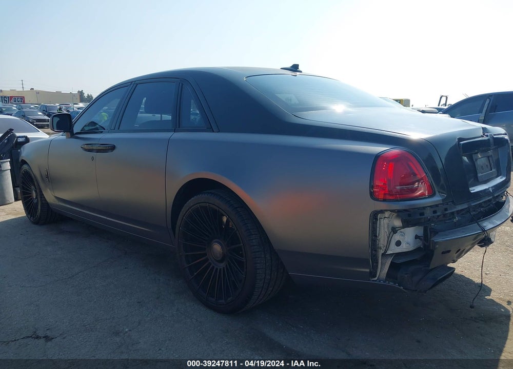 2011 ROLLS-ROYCE GHOST VIN: SCA664S51BUX49451
