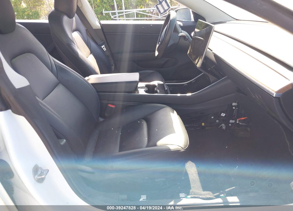 2019 TESLA MODEL 3 VIN: 5YJ3E1EA2KF484246