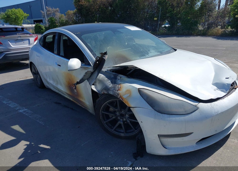 2019 TESLA MODEL 3 VIN: 5YJ3E1EA2KF484246