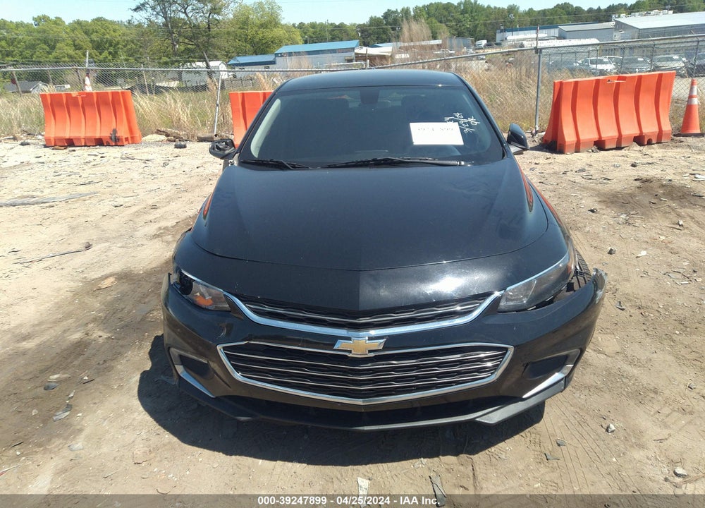 2018 CHEVROLET MALIBU LT VIN: 1G1ZD5ST5JF172211