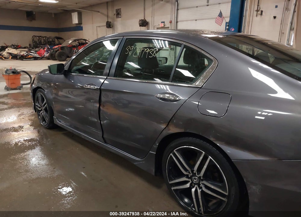 2017 HONDA ACCORD SPORT VIN: 1HGCR2F51HA092342