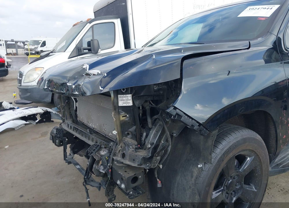2021 CHEVROLET SUBURBAN 4WD PREMIER VIN: 1GNSKFKD0MR279139